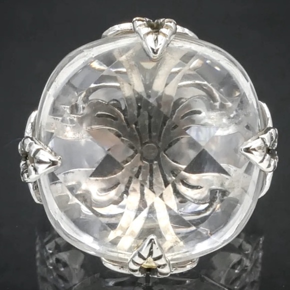 Silpada RARE Vintage
Sterling Silver Etched Crystal
Exquisite Detail Sz 7.5 - Picture 8 of 8